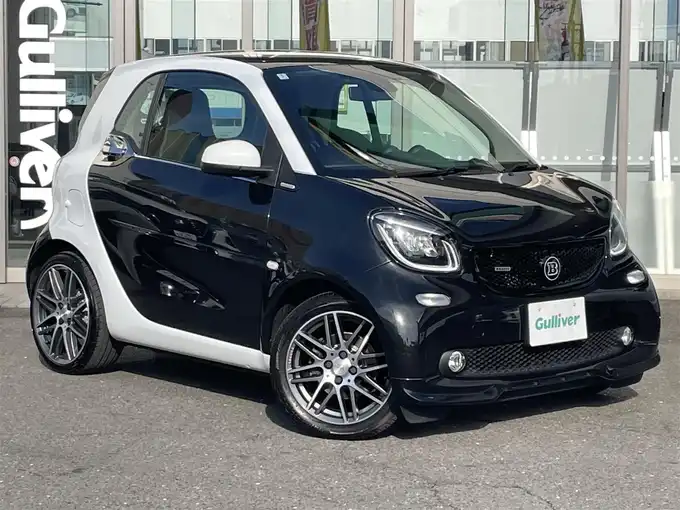 新着情報“スマートフォーツークーペBRABUS エクスクルーシブ リミテッド”2018年式黒入荷しました！