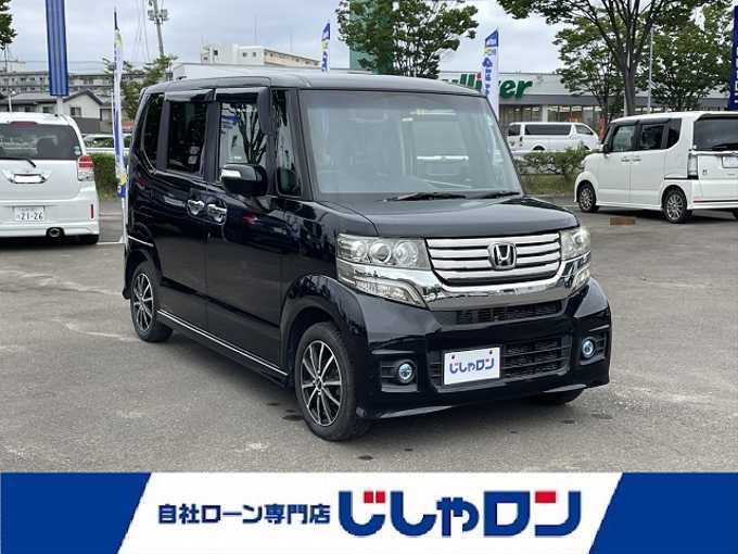新着情報“Ｎ－ＢＯＸカスタムG”2014年式スマートブラック入荷しました！