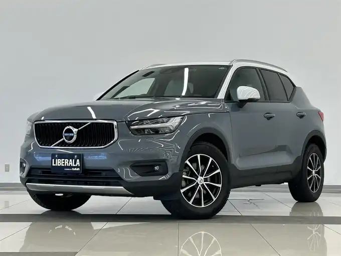 新着情報“ＸＣ４０T4 モメンタム”2020年式グレーⅡ入荷しました！