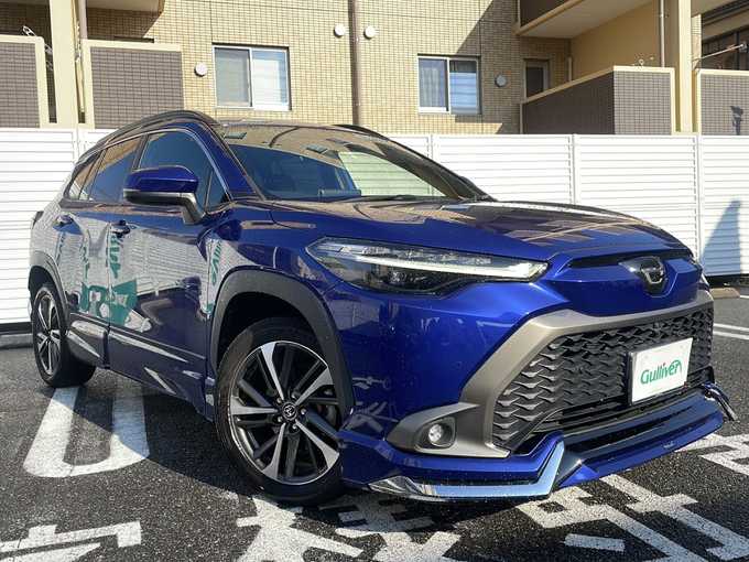 新着情報“カローラクロスZ”2021年式ダークブルーマイカM入荷しました！