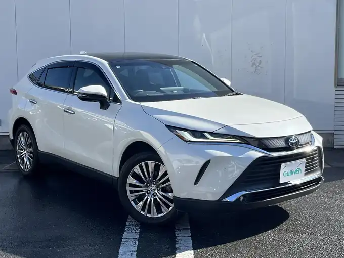 新着情報“ハリアーZ レザーパッケージ”2020年式ホワイトパールクリスタルシャイン入荷しました！