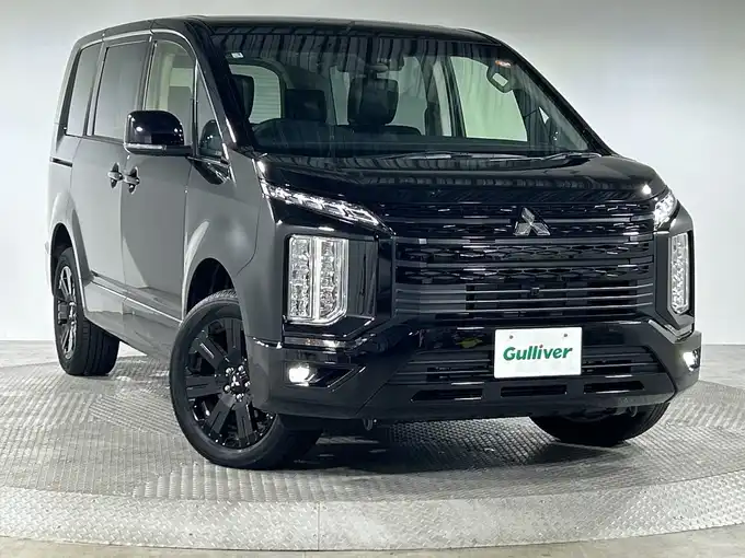 新着情報“デリカＤ：５ブラックエディション”2025年式黒入荷しました！