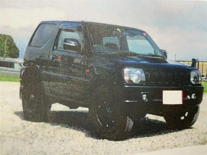 新着情報“ジムニークロスアドベンチャー XC”2010年式黒入荷しました！