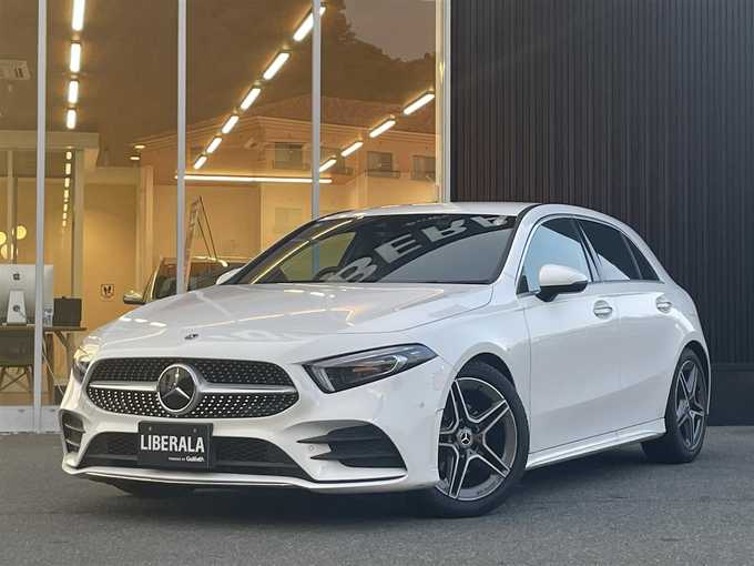 新着情報“ＡクラスA200d AMGライン”2021年式ポーラホワイト入荷しました！