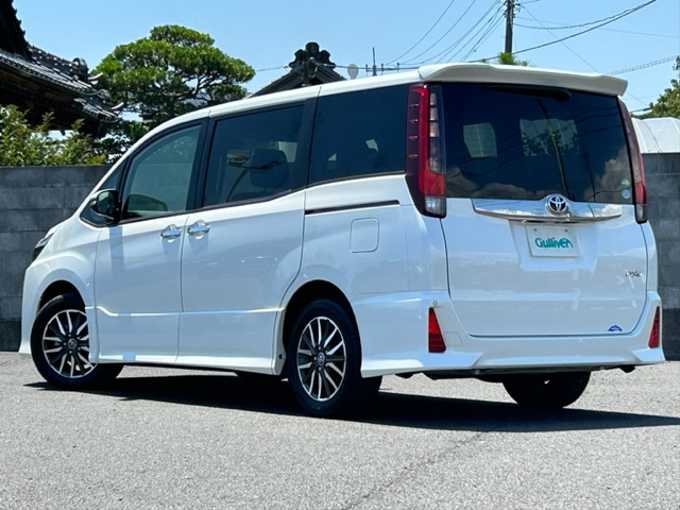車両画像03