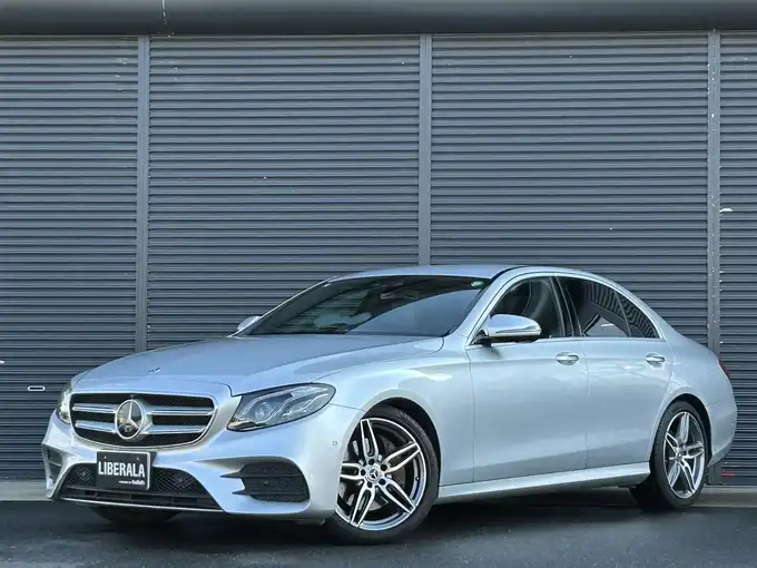 新着情報“ＥクラスE220d アバンギャルド AMGライン”2019年式イリジウムシルバー入荷しました！