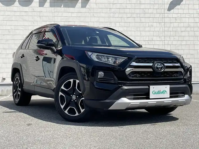 新着情報“ＲＡＶ４アドベンチャー”2019年式アティチュードブラックマイカ入荷しました！