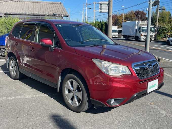 新着情報“フォレスター2．0i－L”2012年式ヴェネチアンレッドパール入荷しました！