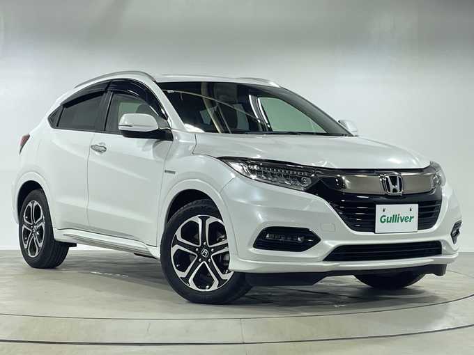 新着情報“ヴェゼルハイブリッドZ・ホンダセンシング”2018年式プラチナホワイトパール入荷しました！