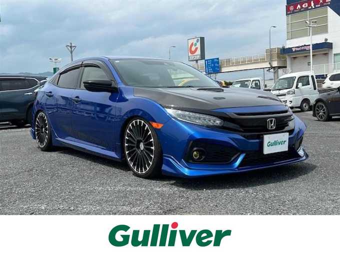 新着情報“シビックハッチバック ホンダセンシング”2019年式青入荷しました！