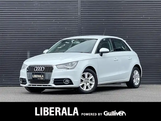 新着情報“Ａ１スポーツバック1．4TFSI”2014年式グレイシアホワイトメタリック入荷しました！