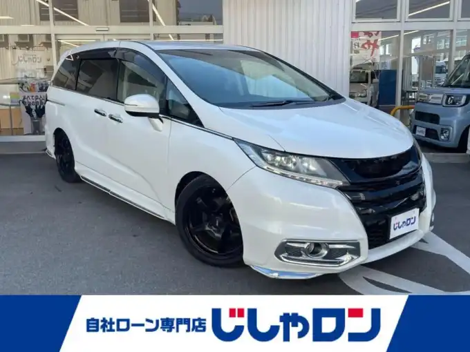 新着情報“オデッセイアブソルート・EX”2014年式ホワイトオーキッドパール入荷しました！