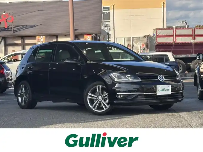 新着情報“ゴルフTSIハイライン マイスター”2020年式ディープブラックパールエフェクト入荷しました！