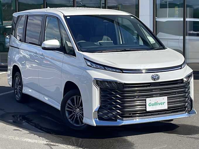 新着情報“ヴォクシーS－Z”2024年式ホワイトパールクリスタルシャイン入荷しました！