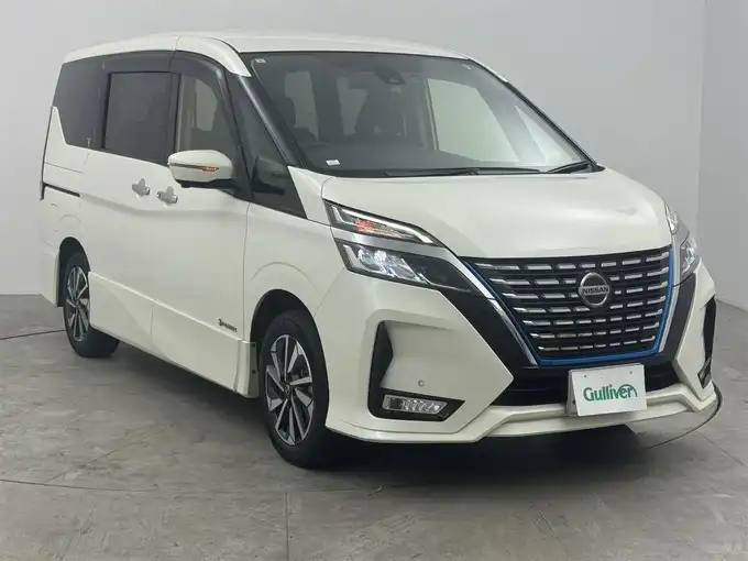 新着情報“セレナe－パワー ハイウェイスターV”2021年式ブリリアントホワイトパール入荷しました！