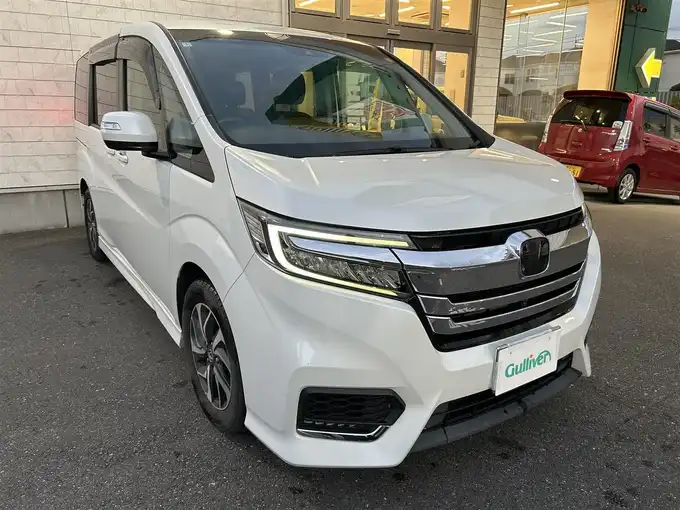 新着情報“ステップワゴンスパーダスパーダ ホンダセンシング”2022年式プラチナホワイトパール入荷しました！