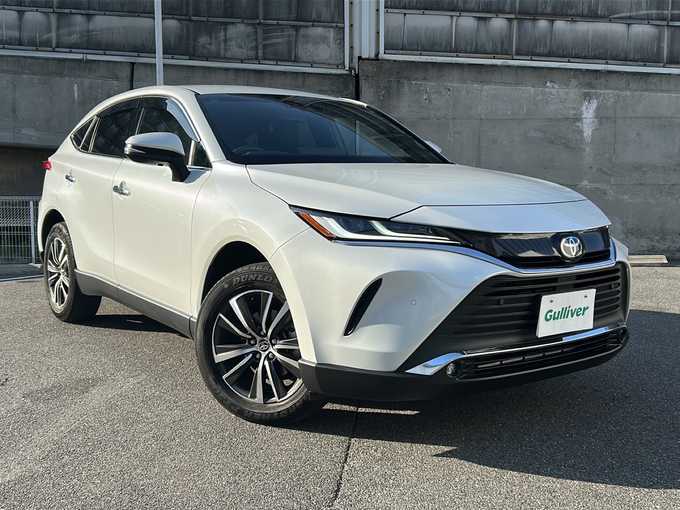 新着情報“ハリアーハイブリッドG”2023年式プラチナホワイトパールマイカ入荷しました！