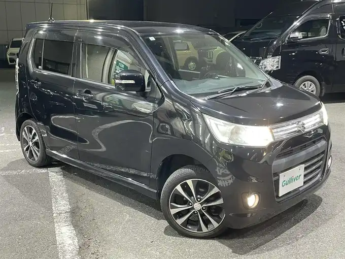 新着情報“ワゴンＲスティングレーT（レーダーブレーキサポート装着車）”2013年式ブルーイッシュブラックパール3入荷しました！