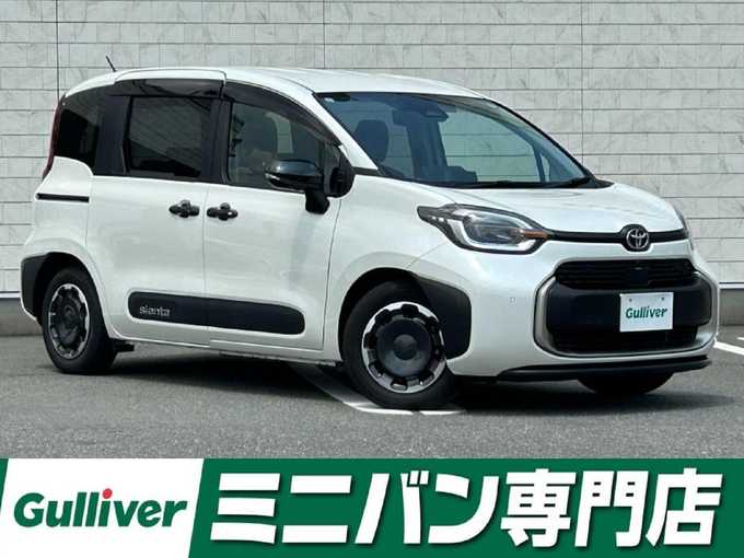 新着情報“シエンタハイブリッドZ”2022年式ホワイトパールクリスタルシャイン入荷しました！