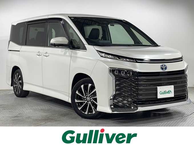 新着情報“ヴォクシーハイブリッドS－Z”2022年式ホワイトパールクリスタルシャイン入荷しました！