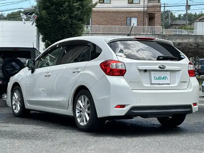 車両画像03