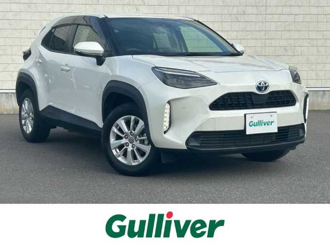 新着情報“ヤリスクロスハイブリッドG”2021年式ホワイトパールクリスタルシャイン入荷しました！