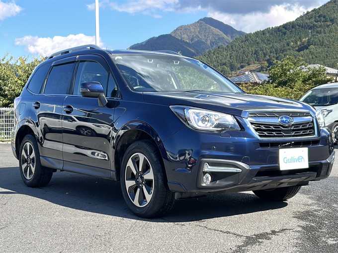 新着情報“フォレスターX－ブレイク”2017年式ダークブルーパール入荷しました！