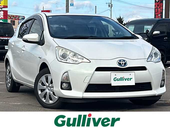 新着情報“アクアS”2014年式ライムホワイトパールクリスタルシャイン入荷しました！