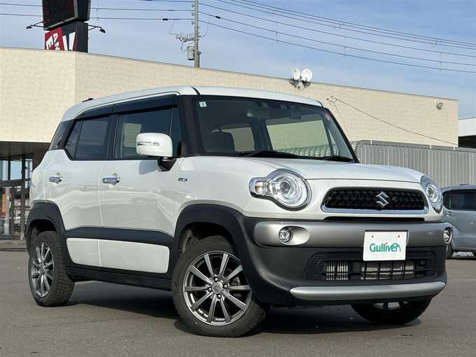 新着情報“クロスビーハイブリッドMZ ブラックインテリアパッケージ装着車”2021年式ピュアホワイトP入荷しました！