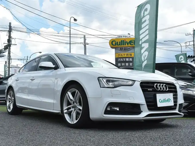 新着情報“Ａ５SB 2．0 TFSI クワトロ”2014年式白入荷しました！