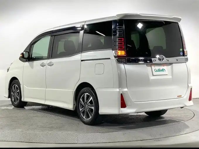 車両画像03