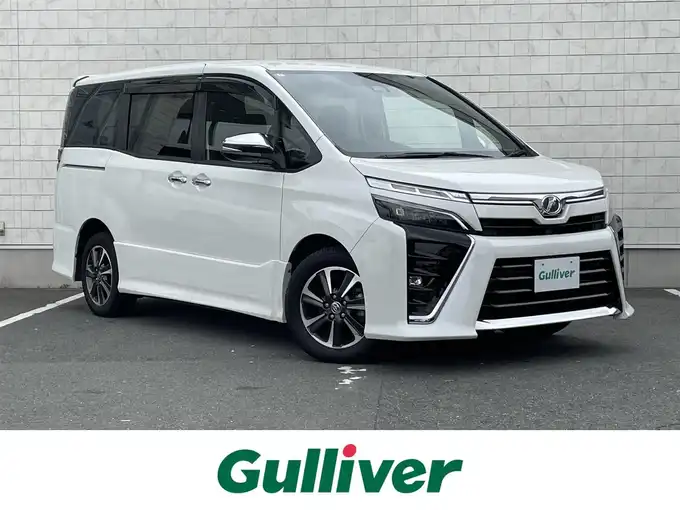 新着情報“ヴォクシーZS 煌Ⅱ”2019年式ホワイトパールクリスタルシャイン入荷しました！