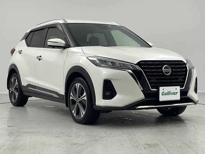 新着情報“キックスX”2021年式ブリリアントホワイトパール入荷しました！