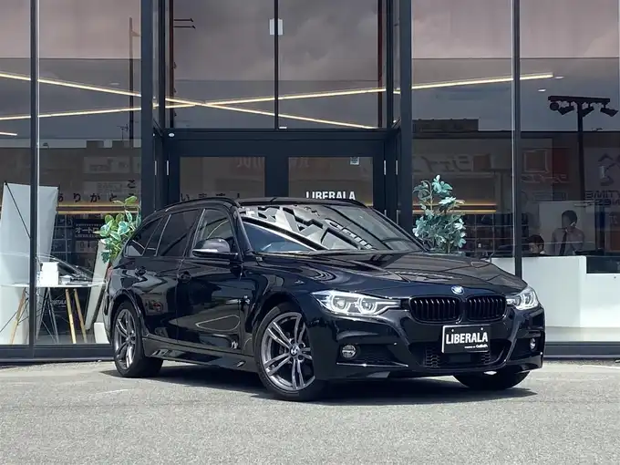 新着情報“３シリーズ320i xDriveツーリング Mスポーツ”2015年式サファイアブラックP入荷しました！