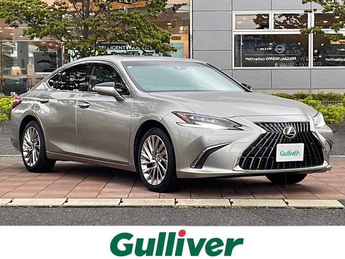 新着情報“ＥＳES300h バージョンL”2023年式ソニックチタニウム入荷しました！