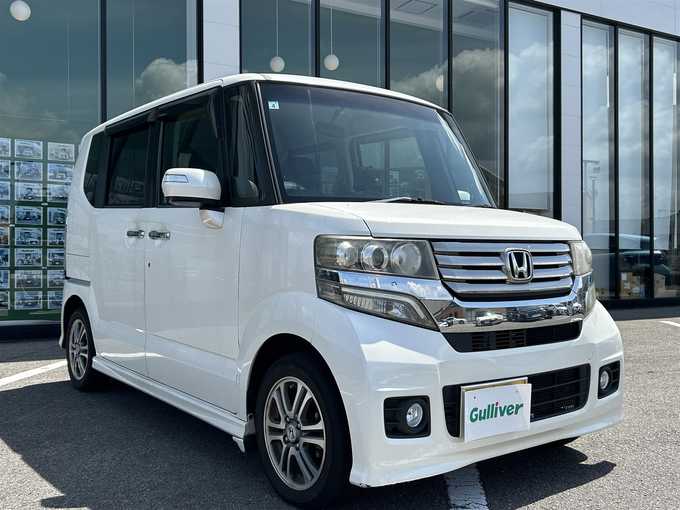 新着情報“Ｎ－ＢＯＸカスタムG・Lパッケージ”2013年式プレミアムホワイトパール入荷しました！