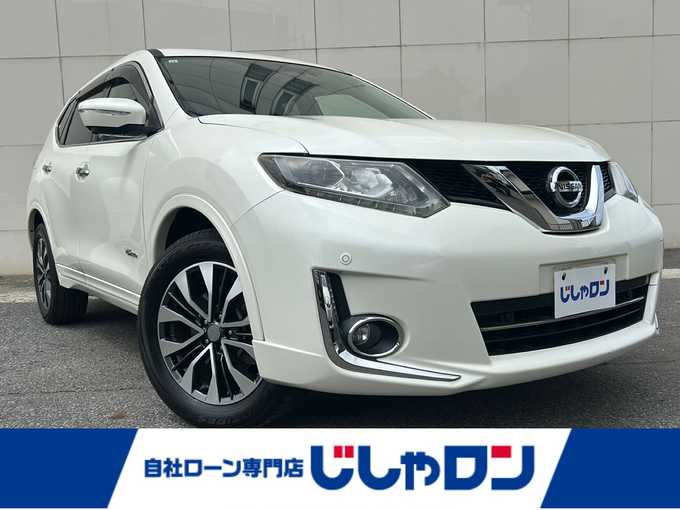新着情報“エクストレイルモード・プレミア ハイブリッド”2015年式ブリリアントホワイトパール入荷しました！