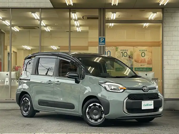 新着情報“シエンタハイブリッドZ”2024年式アーバンカーキ入荷しました！