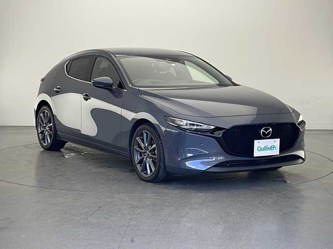 新着情報“ＭＡＺＤＡ３ファストバック20Sプロアクティブ ツーリングセレクション”2020年式ポリメタルグレーM入荷しました！