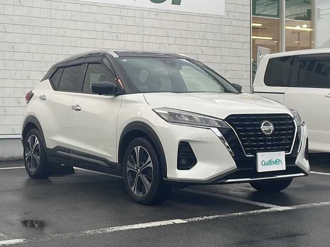 新着情報“キックスX”2021年式パール入荷しました！