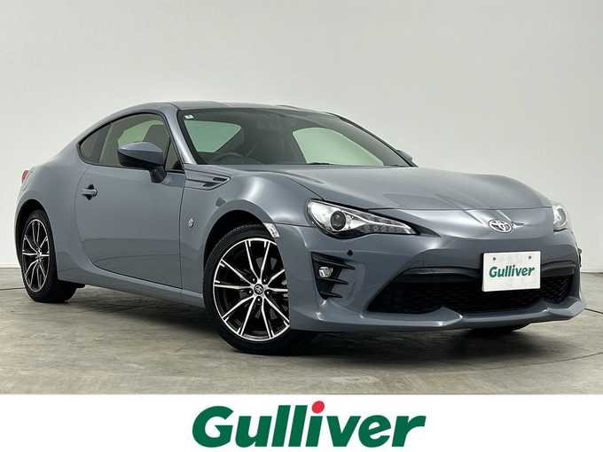 新着情報“８６GT”2018年式グレー入荷しました！