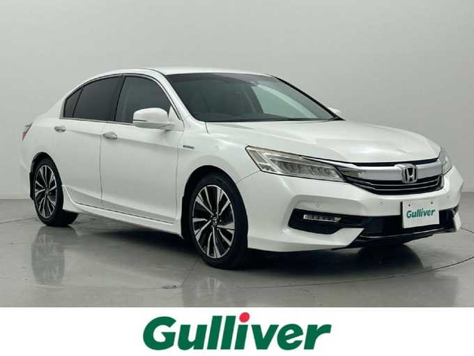 新着情報“アコードハイブリッドEX”2017年式ホワイトオーキッドパール入荷しました！