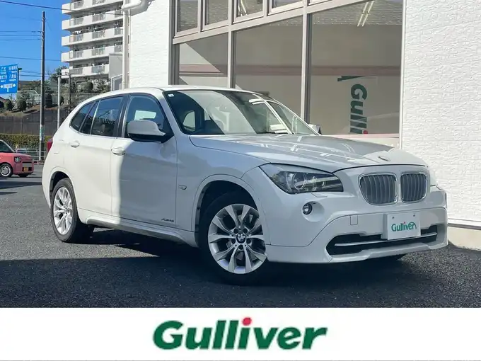 新着情報“Ｘ１xDrive 25i”2010年式アルピンホワイトⅢ入荷しました！