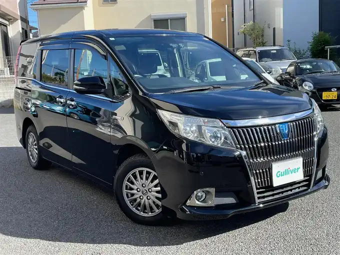 新着情報“エスクァイアハイブリッドGi”2016年式ブラック入荷しました！