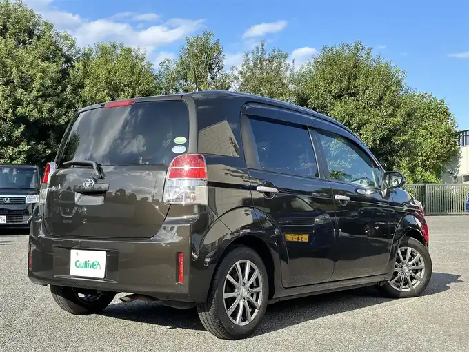 車両画像03