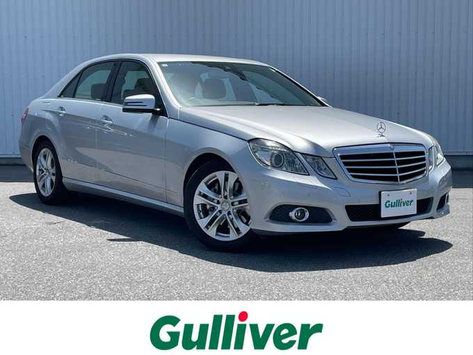 新着情報“ＥクラスE300 アバンギャルド”2009年式イリジウムシルバー入荷しました！