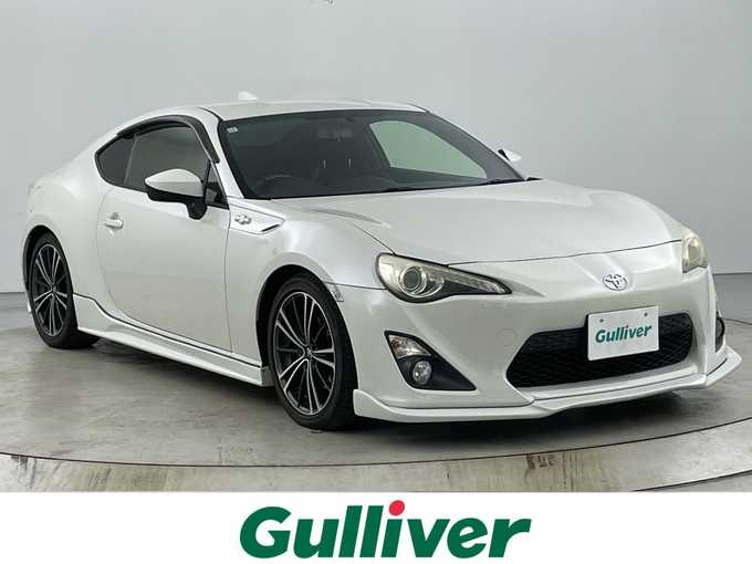 新着情報“８６GT”2012年式サテンホワイトパール入荷しました！