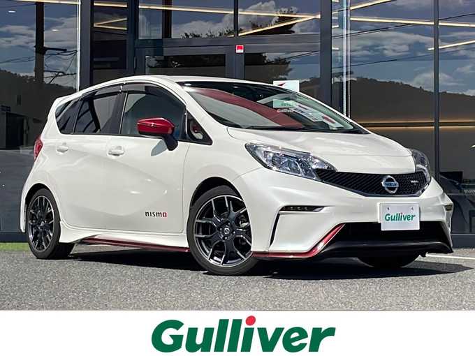 新着情報“ノートニスモ S”2015年式ブリリアントホワイトパール入荷しました！