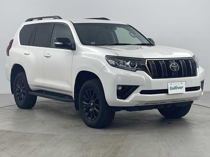 新着情報“ランドクルーザープラドTX Lパッケージ・ブラックエディション”2021年式ホワイトパールクリスタルシャイン入荷しました！