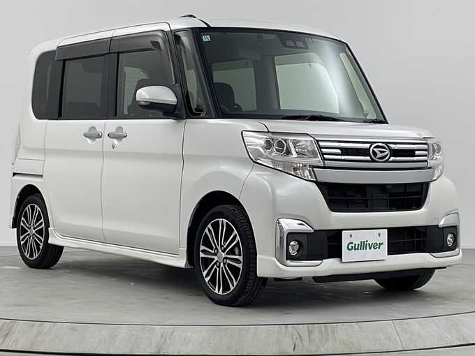 新着情報“タントカスタムRS SAⅢ”2018年式パールホワイトⅢ入荷しました！